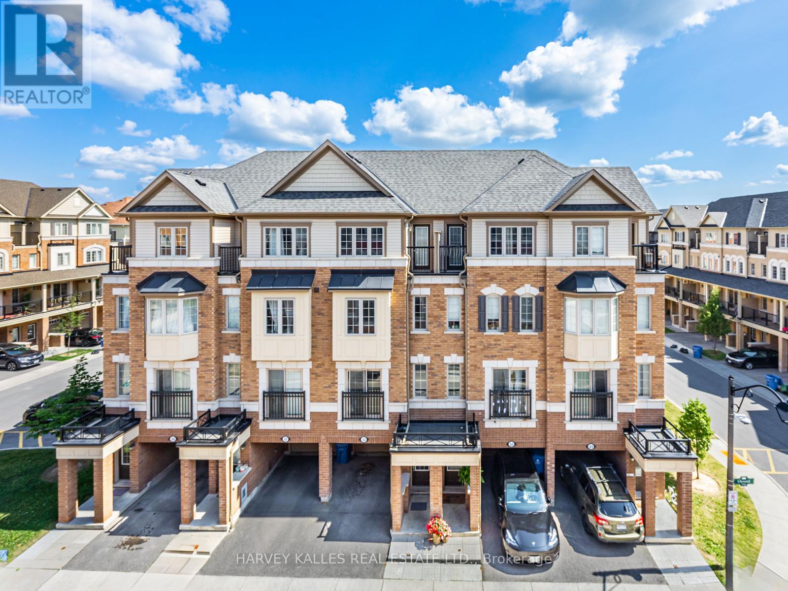 38 Glenstal Path, Oshawa, ON L1L 0L2