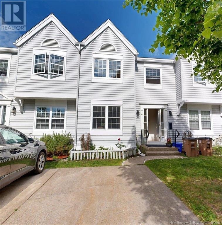 80 Brentwood Cres, Saint John, NB E2K 4R4
