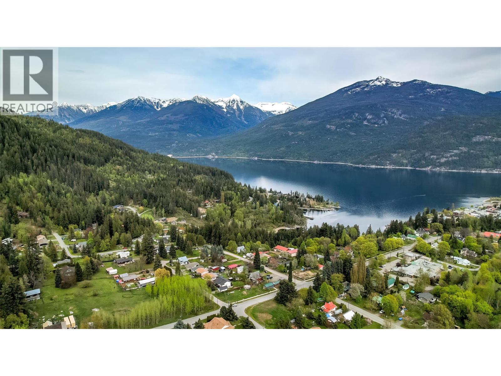 8th Street N Unit 127, Kaslo, BC V0G 1M0