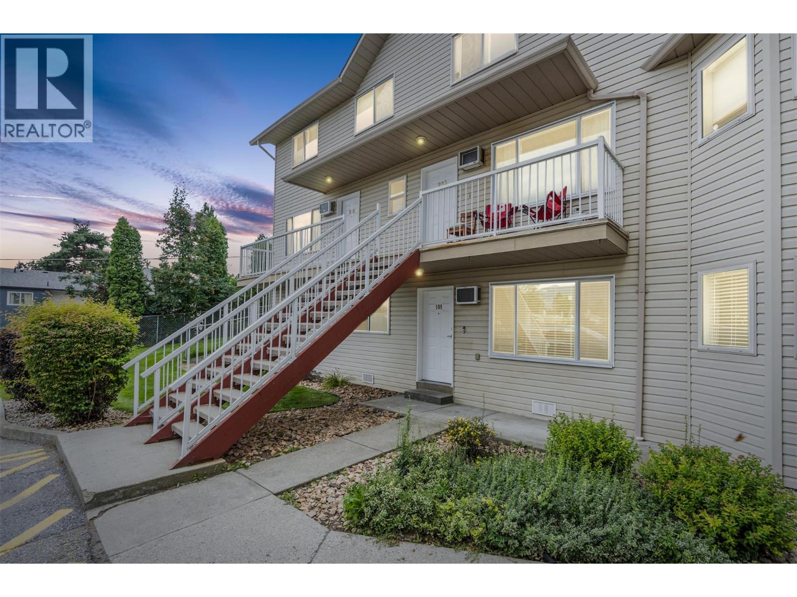 4202 Alexis Park Drive Unit 101, Vernon, BC V1T 6H3