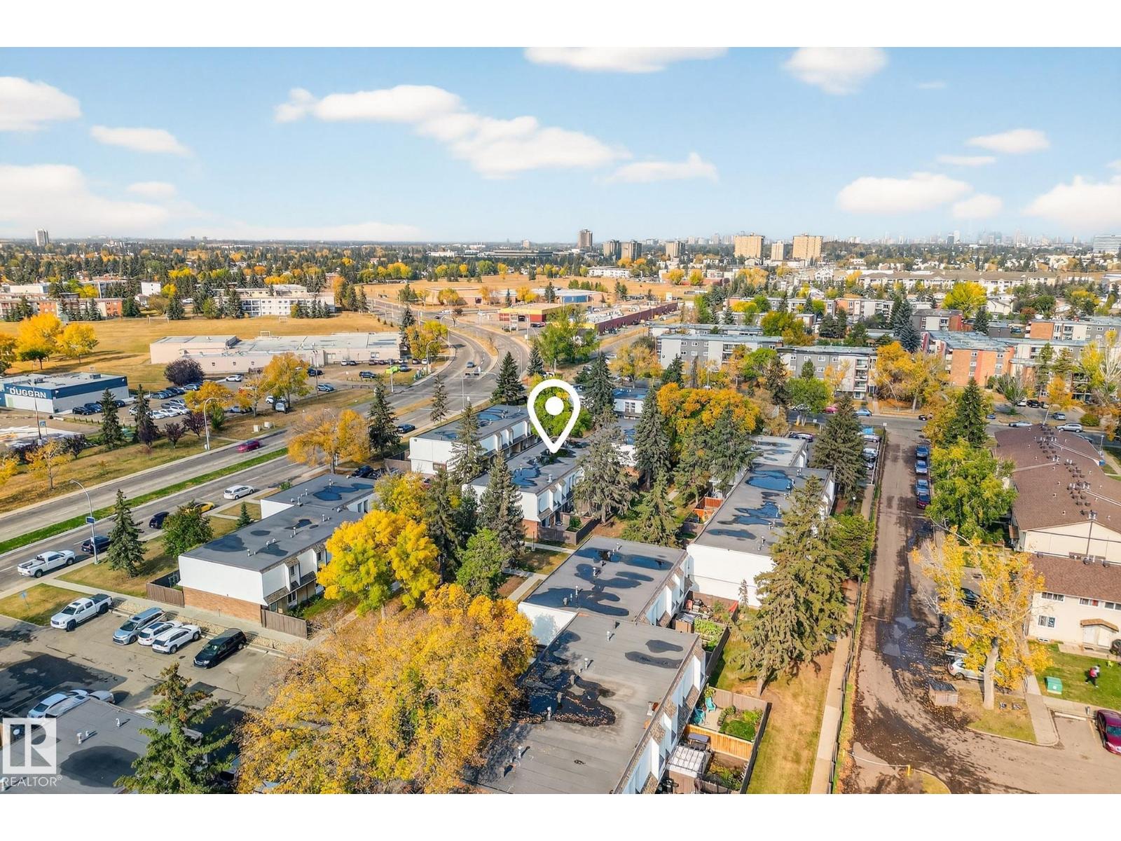 1 Garden Grove Northwest #h5, Edmonton, AB T6J 2L3