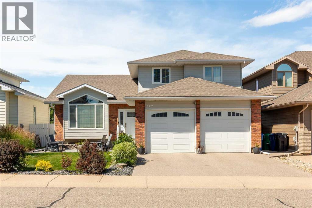 277 Coachwood Pt W, Lethbridge, AB T1K 6A4