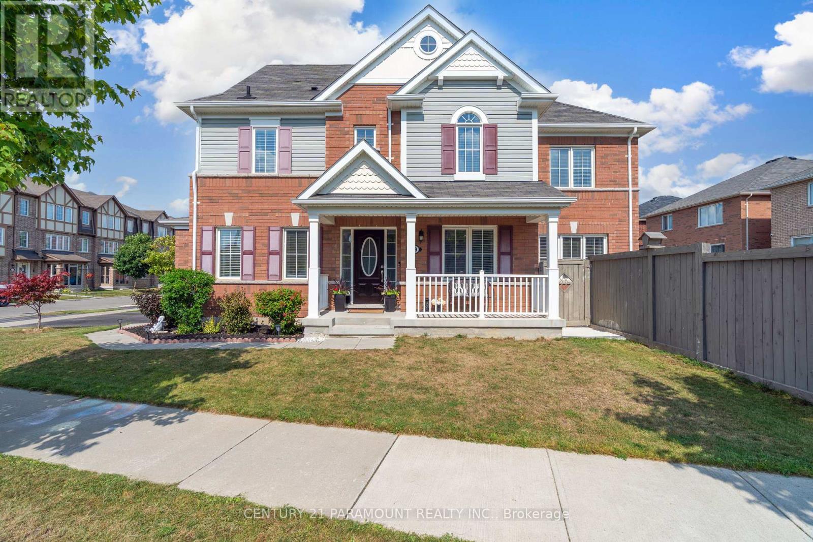 39 Fenchurch Dr, Brampton, ON L7A 0G2