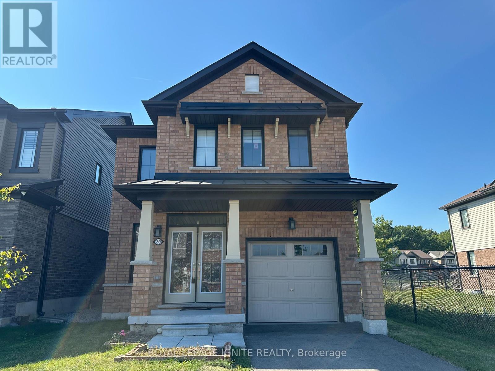 20 Queen Mary Blvd, Hamilton, ON L8J 0M4