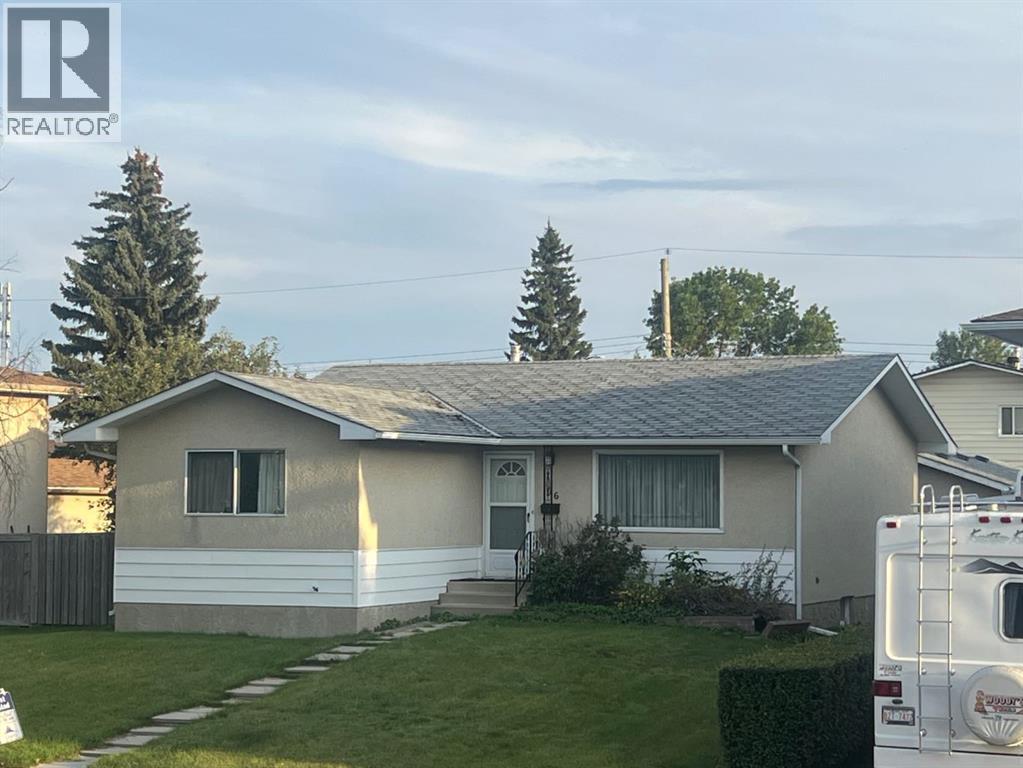 176 Huntchester Cres NE, Calgary, AB T2K 5E9