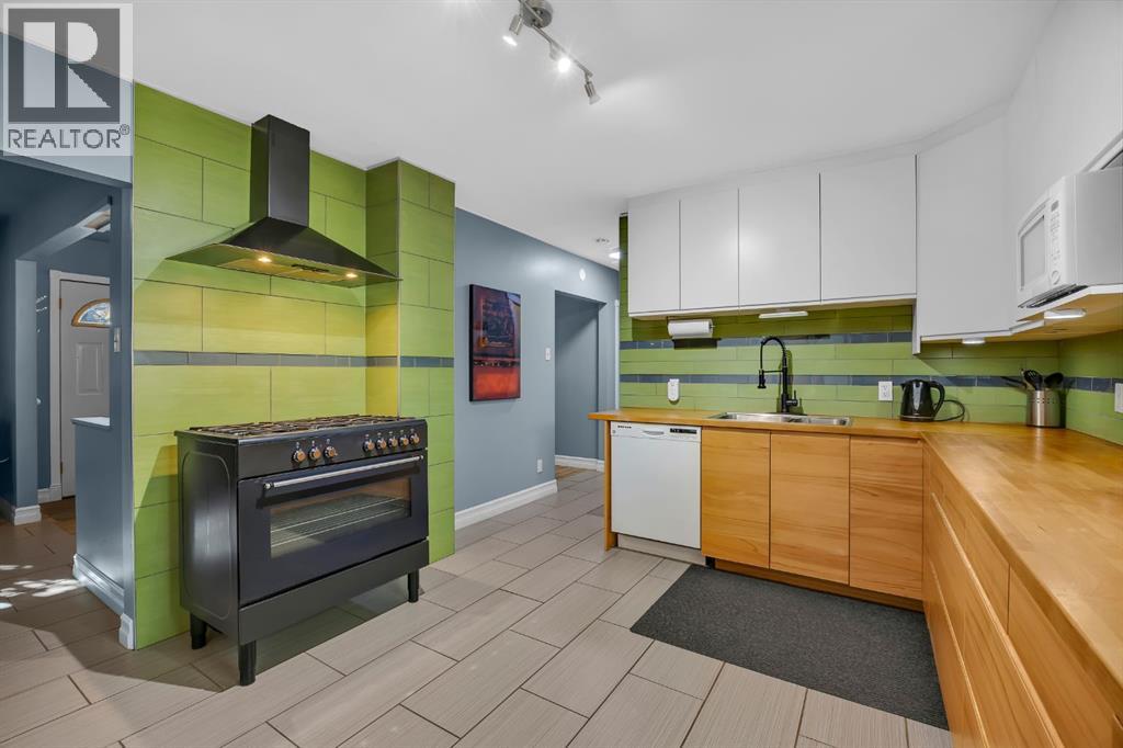 36 Avenue Nw Unit 7932, Calgary, AB T3B 1V7