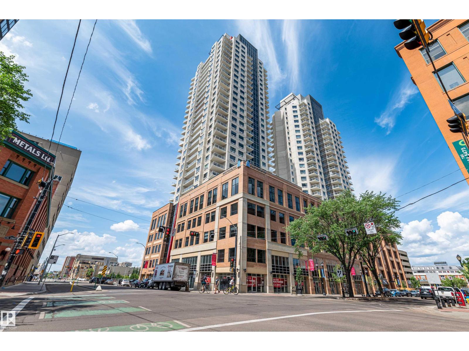 10410 NW 102 Avenue Northwest #1902, Edmonton, AB T5J 0E9