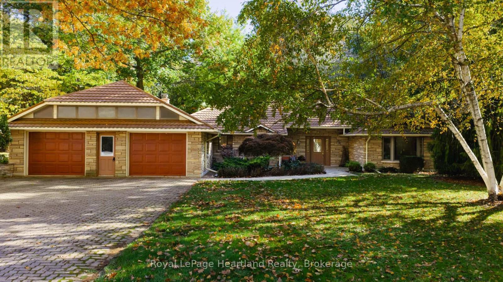 81364 Champlain Blvd, Ashfield-Colborne-Wawanosh, ON N7A 3Y2