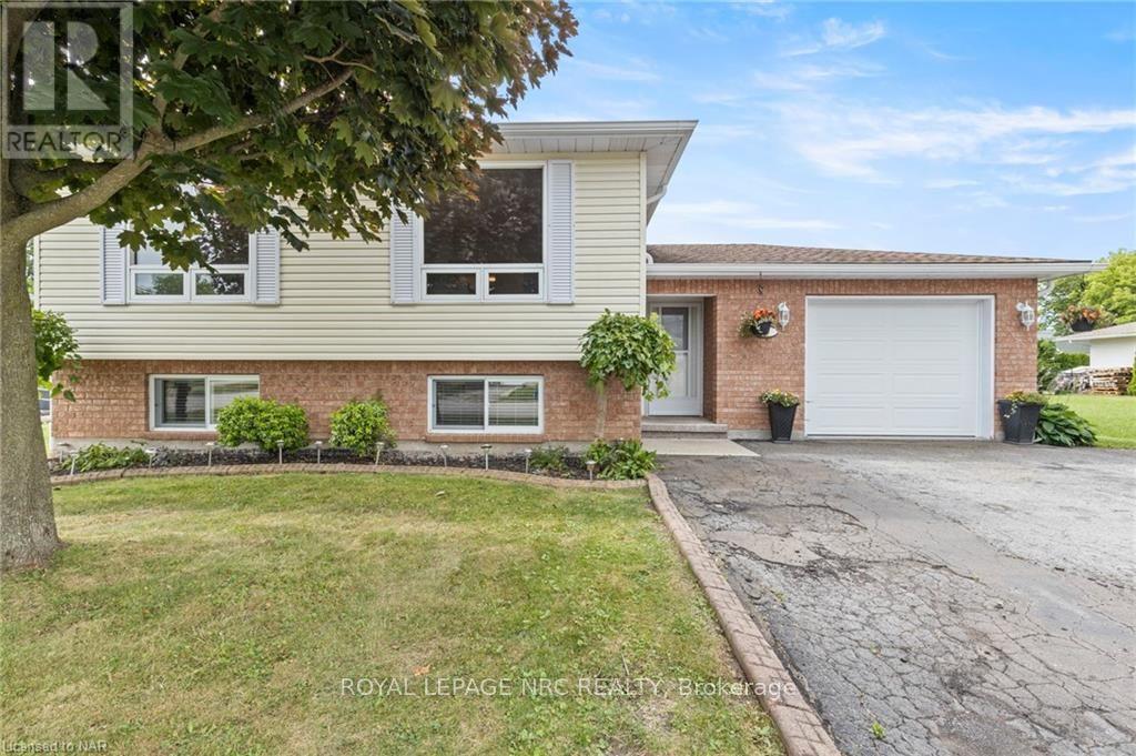 98 Ost Ave, Port Colborne, ON L3K 4A2