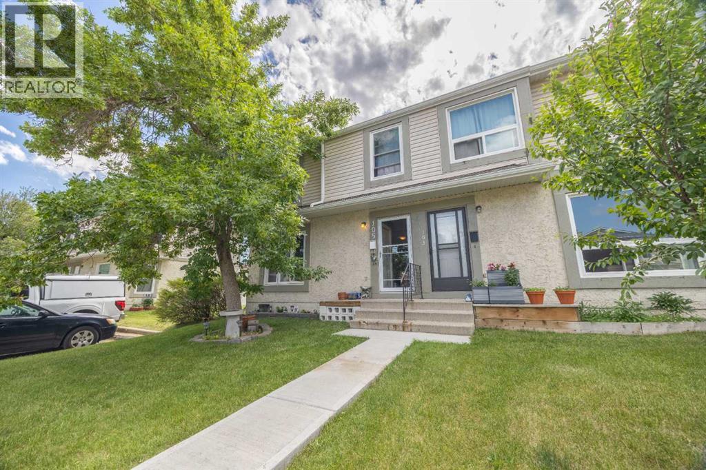 105 Deer Ridge Ln SE, Calgary, AB T2J 6M8