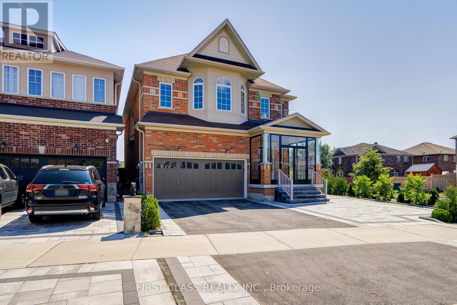 115 Noahs Farm Trl, Whitchurch-Stouffville, ON L4A 0N8