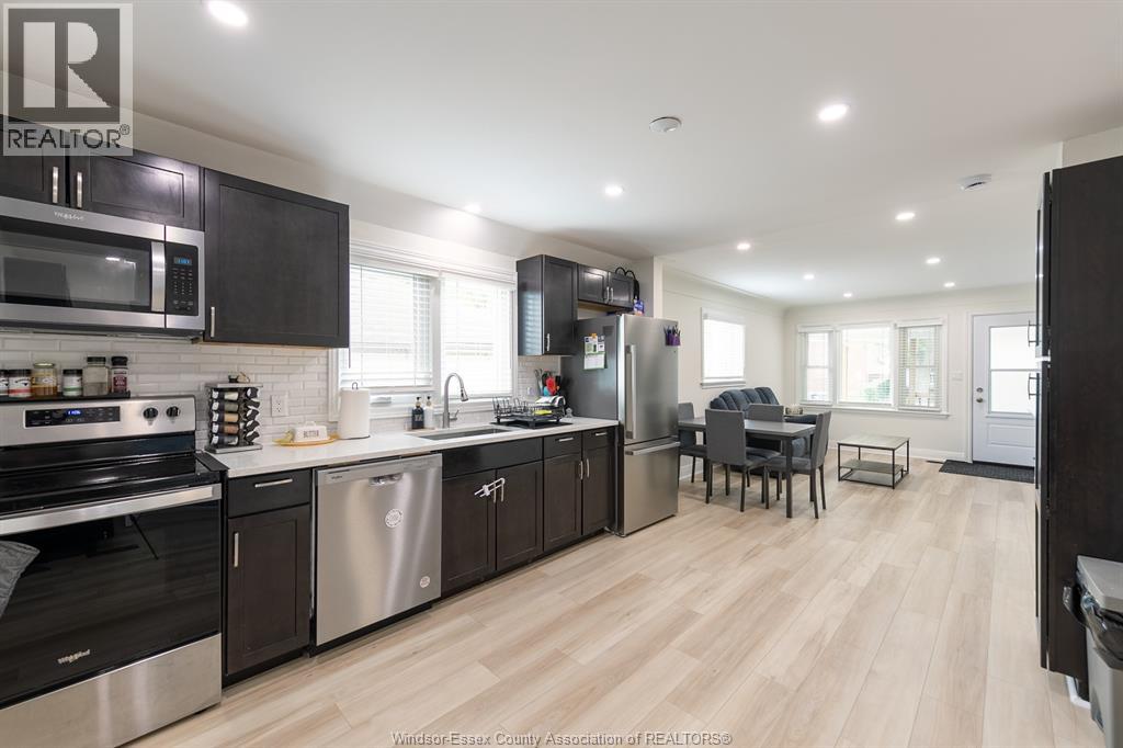 2374 Alexis Rd, Windsor, ON N8W 3Z3