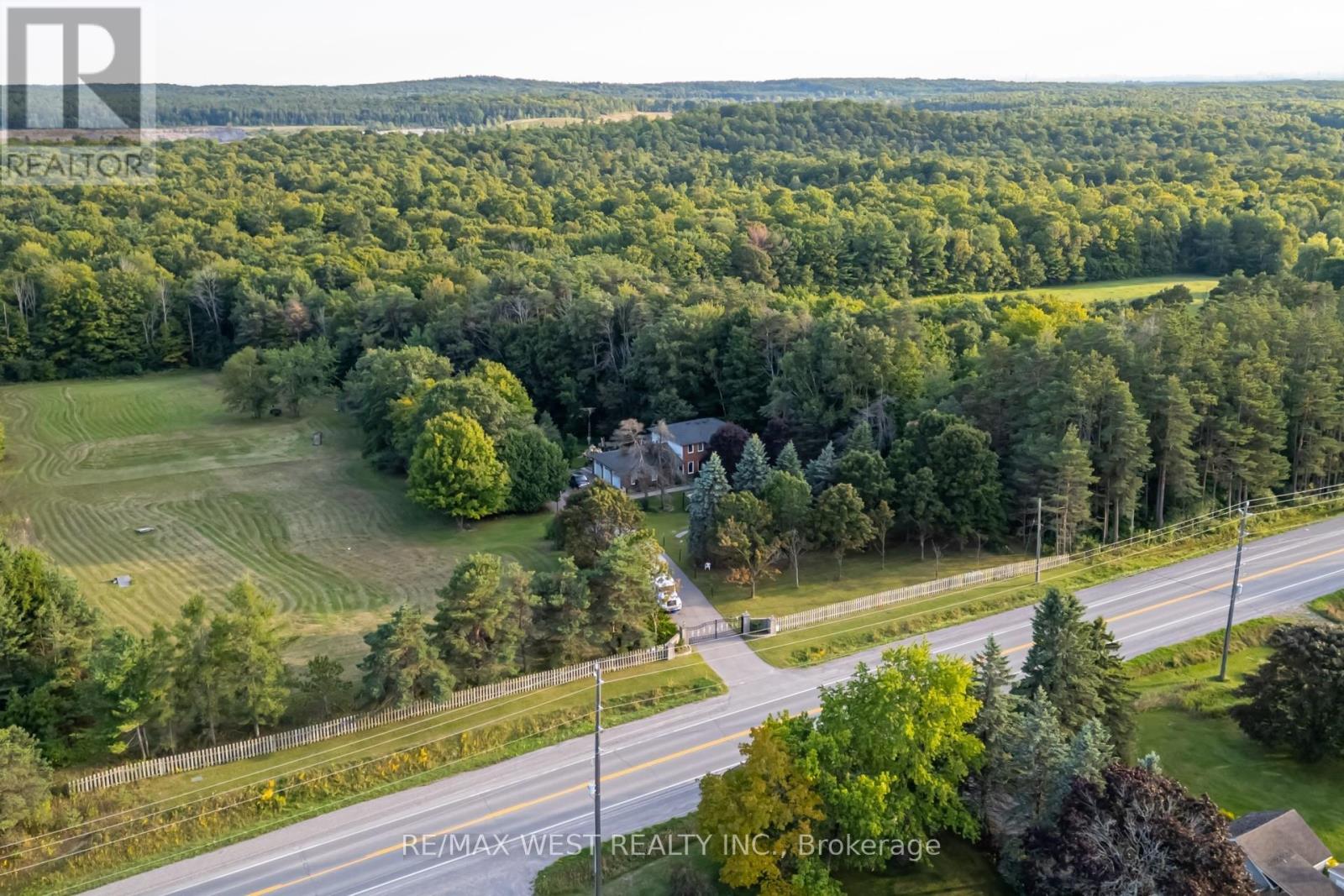 661 Regional Road 21 Rd, Uxbridge, ON L9L 1B5
