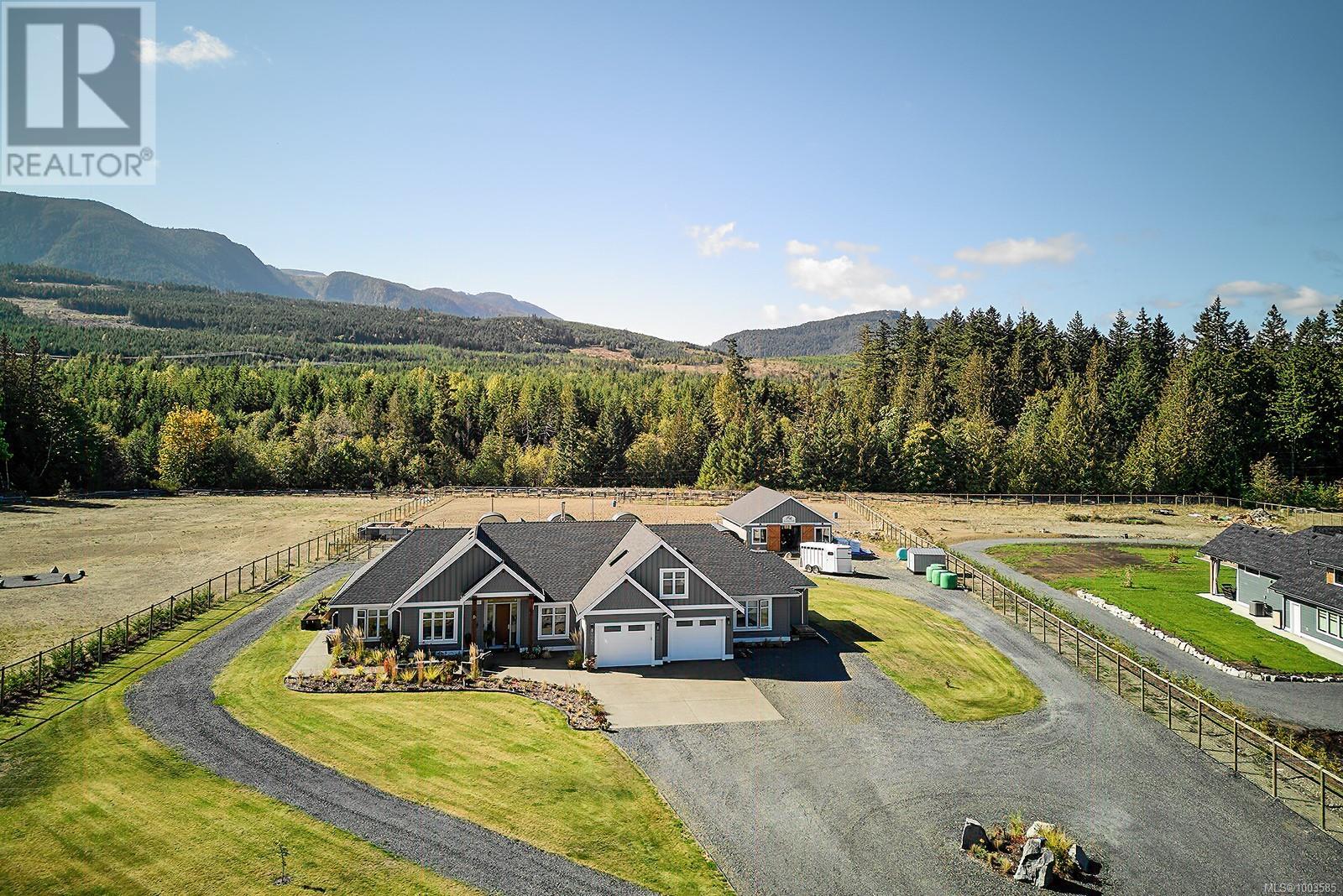 1085 Alpine View Pl, Qualicum Beach, BC V9K 1V6