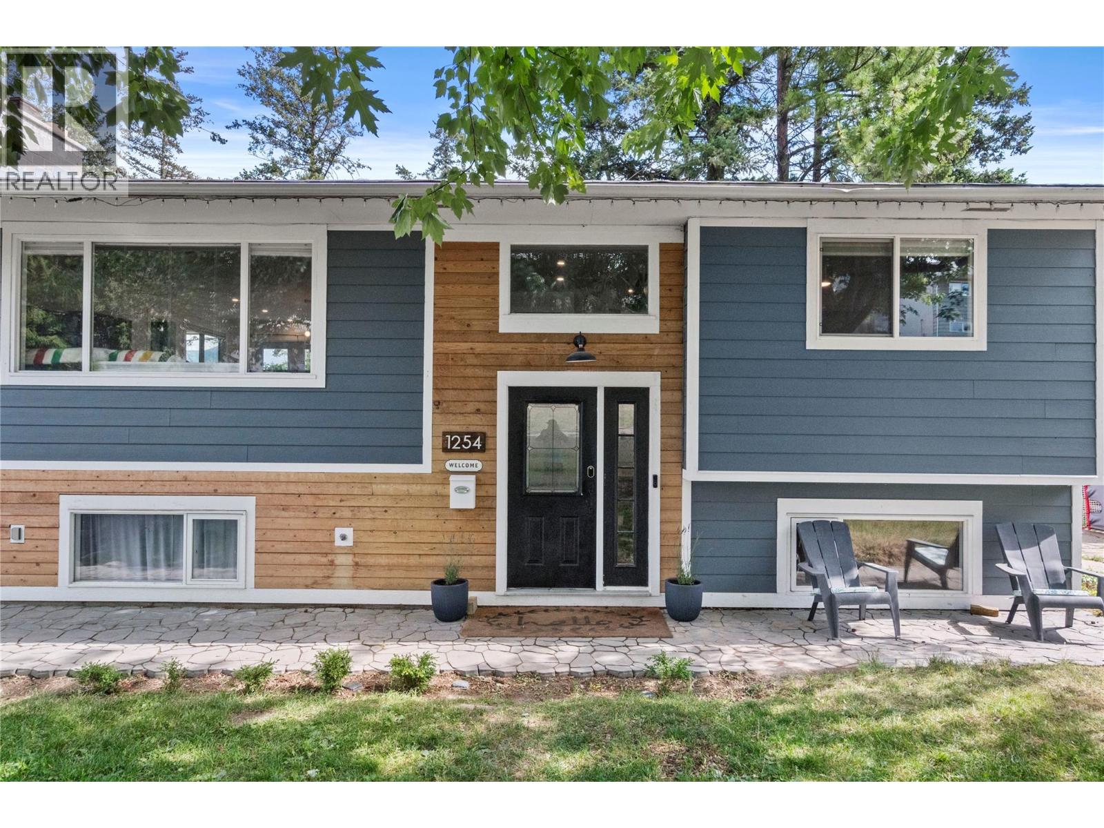 1254 Foxwood Ln, Kamloops, BC V2C 5E3