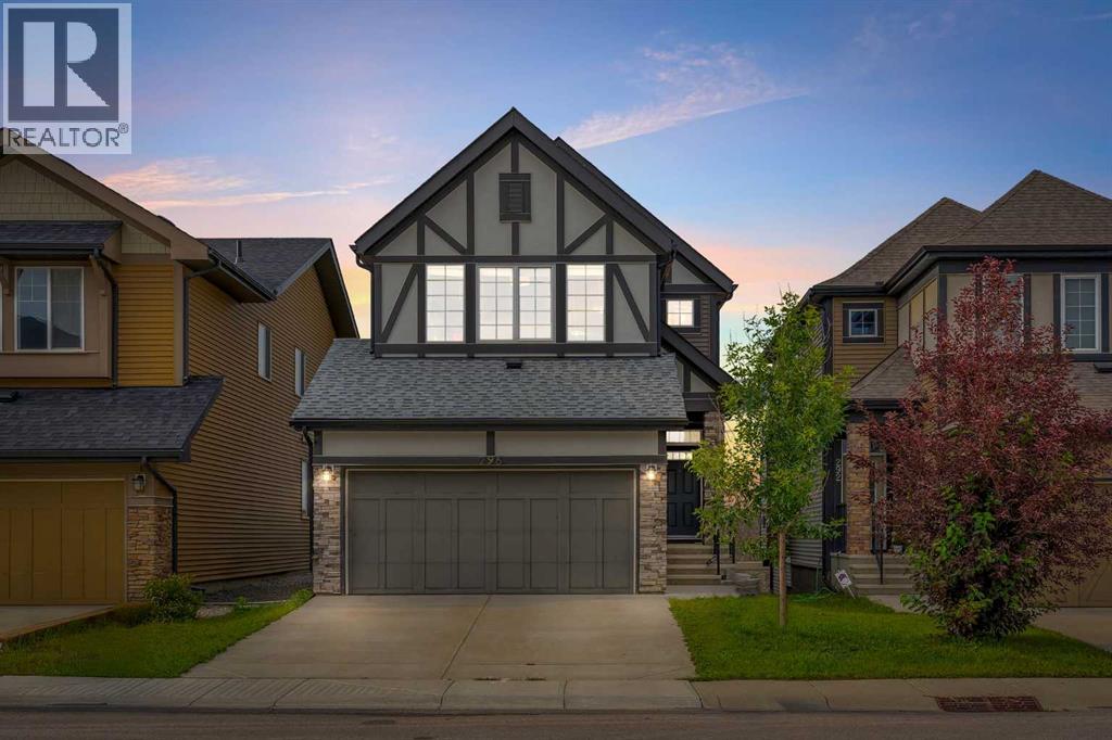 296 Evansborough Way NW, Calgary, AB T3P 0R1