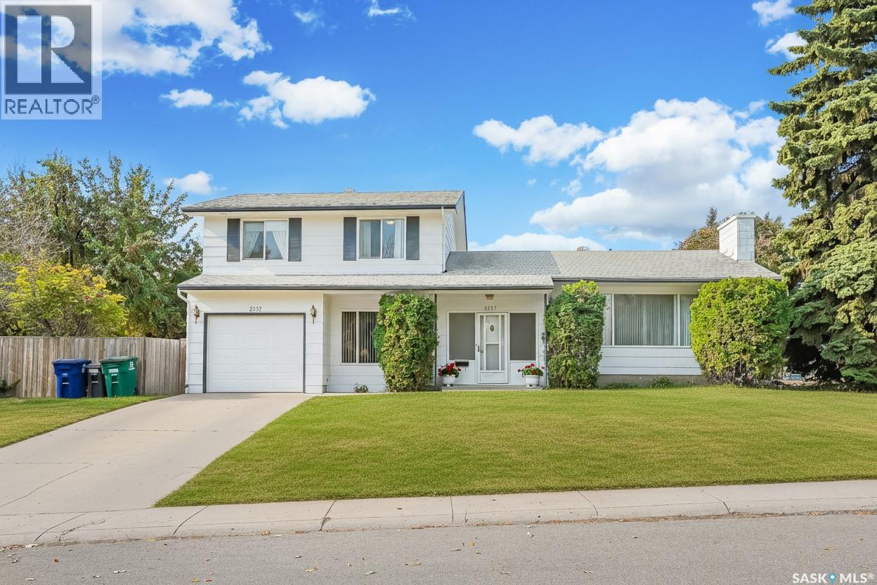2137 Pembina Ave, Saskatoon, SK S7K 1C7
