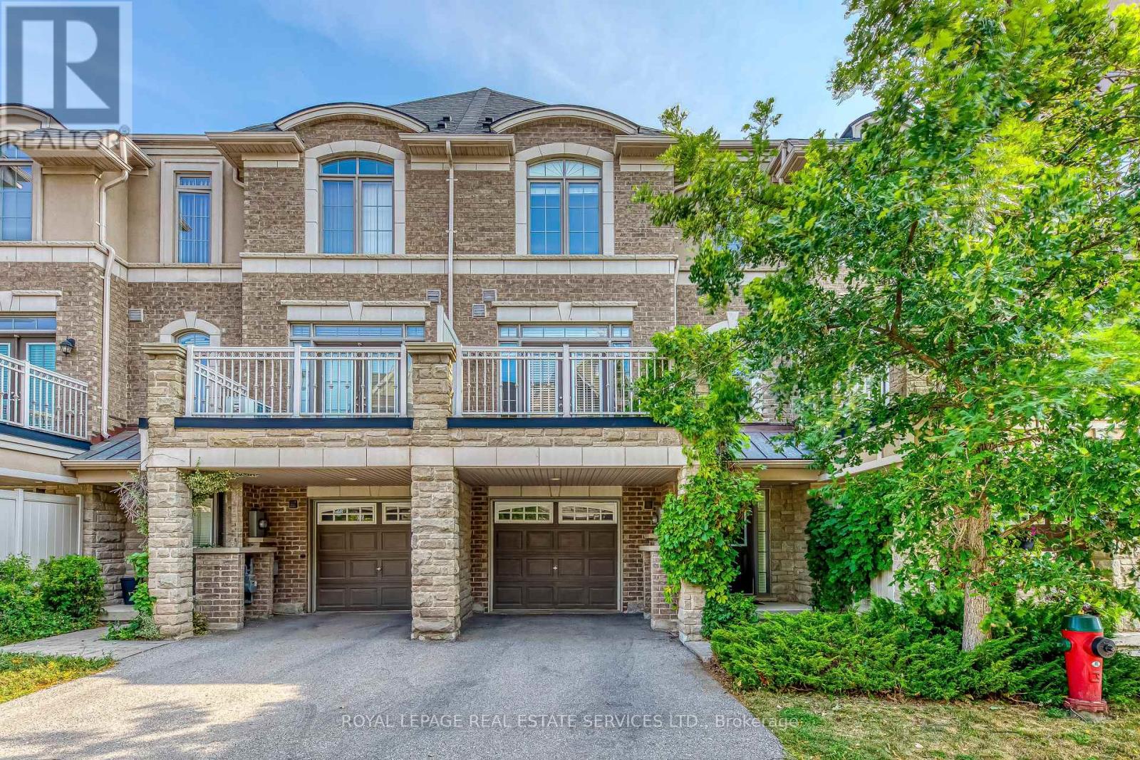 12 2435 Greenwich Dr, Oakville, ON L6M 0S4