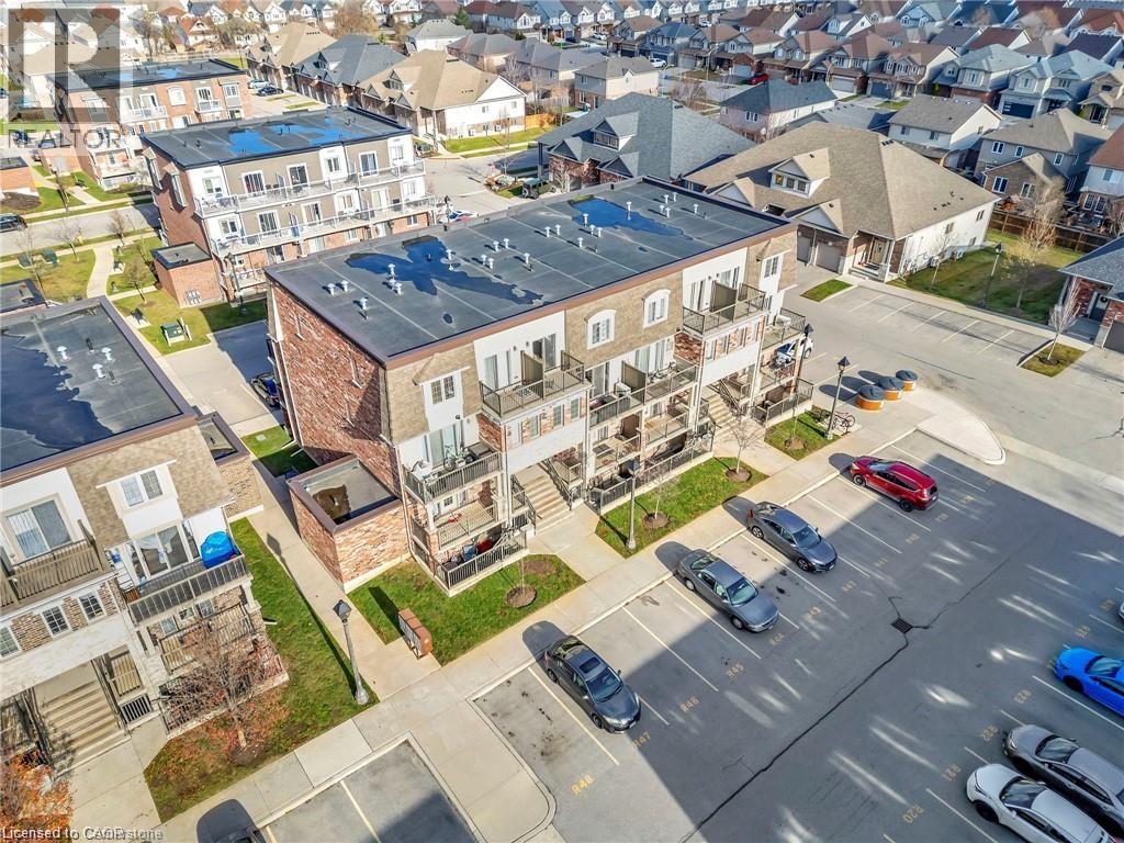 236 Rachel Crescent Unit G, Kitchener, ON N2R 0E1