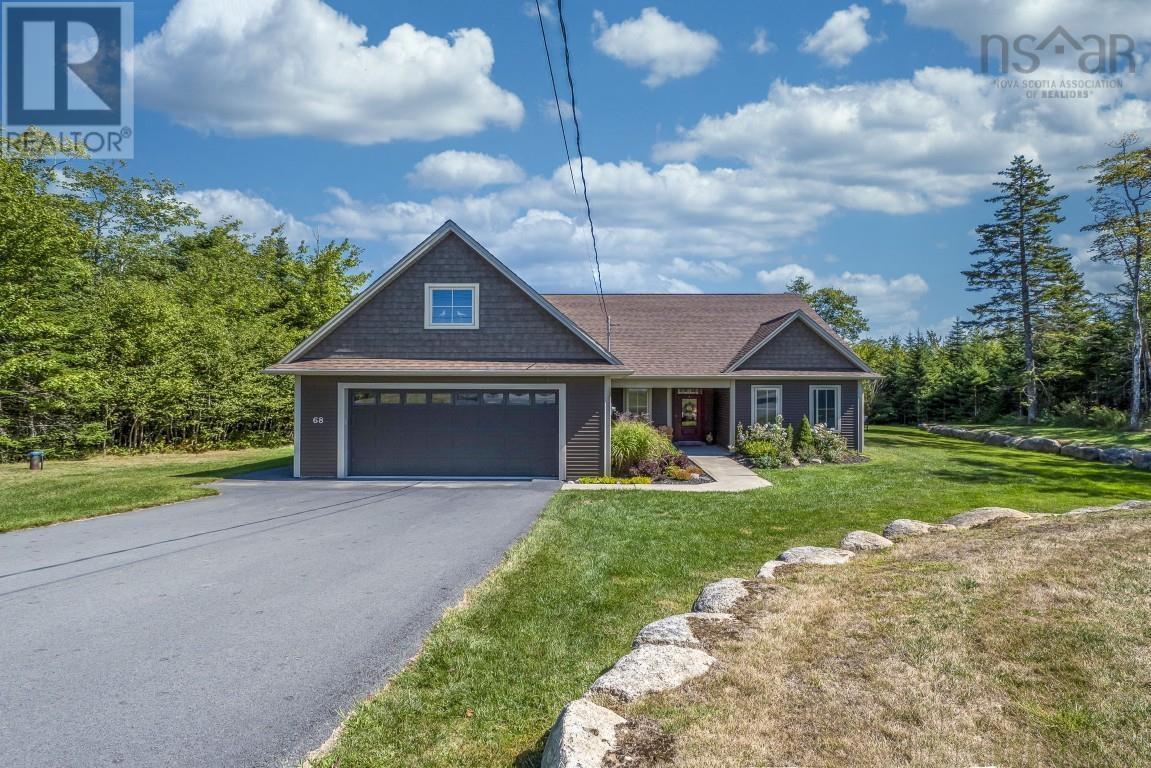68 Bigbear Loop, Porters Lake, NS B3E 0C8