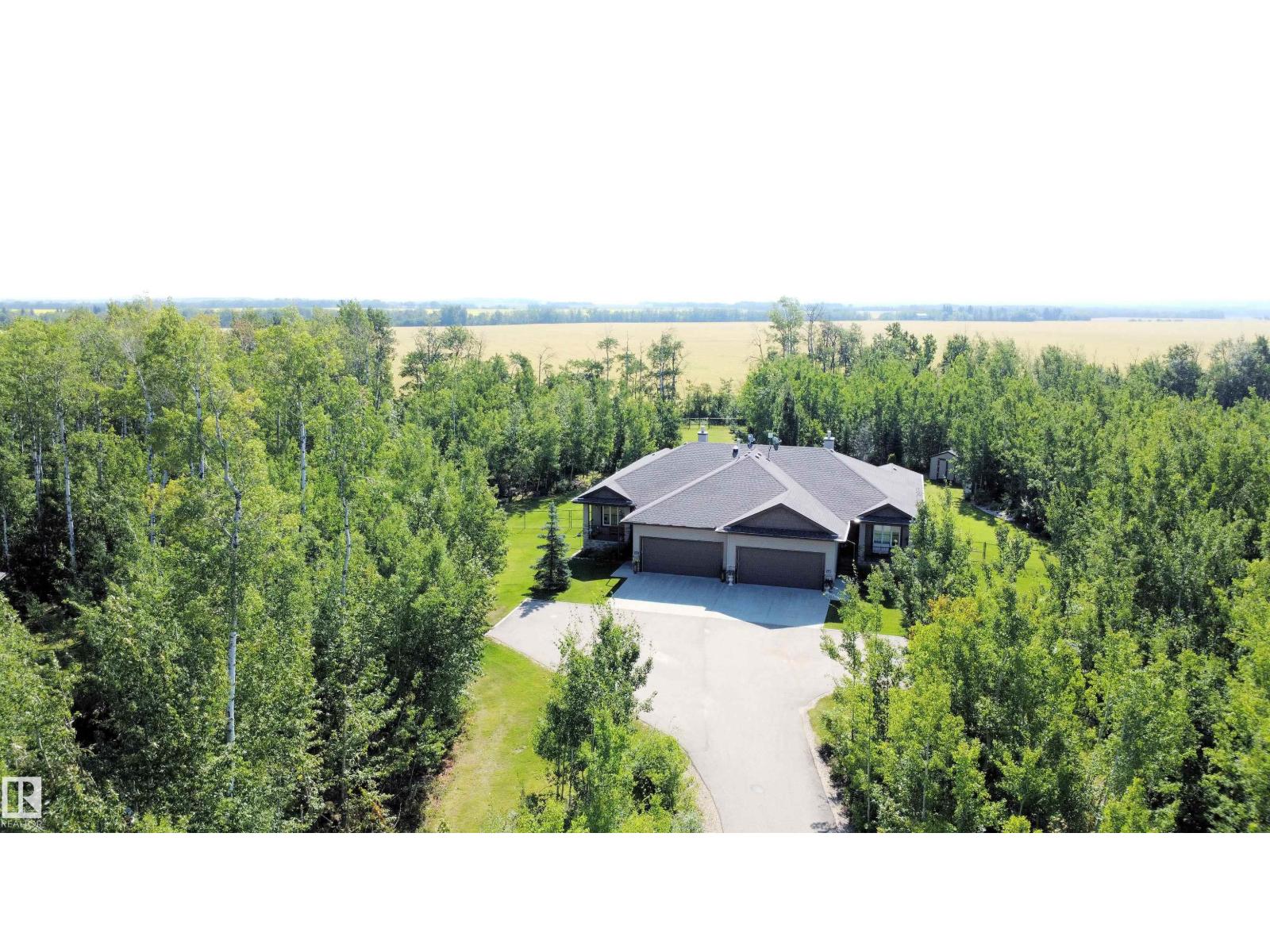 53521 Range Rd 272 #25b #b, Spruce Grove, AB T7X 3M5