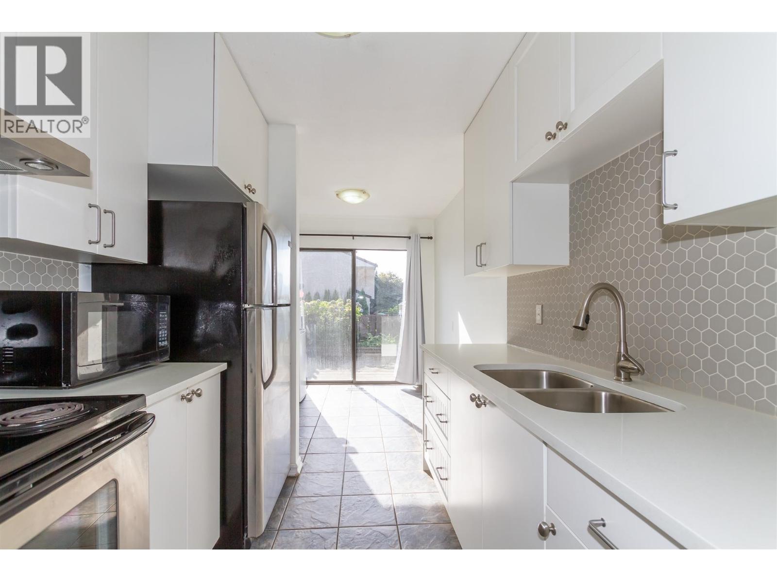 122 Avenue Unit 22180, Maple Ridge, BC V2X 3X6