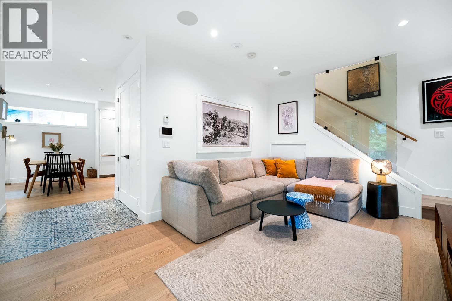 3530 W 43rd Ave, Vancouver, BC V6N 3J9