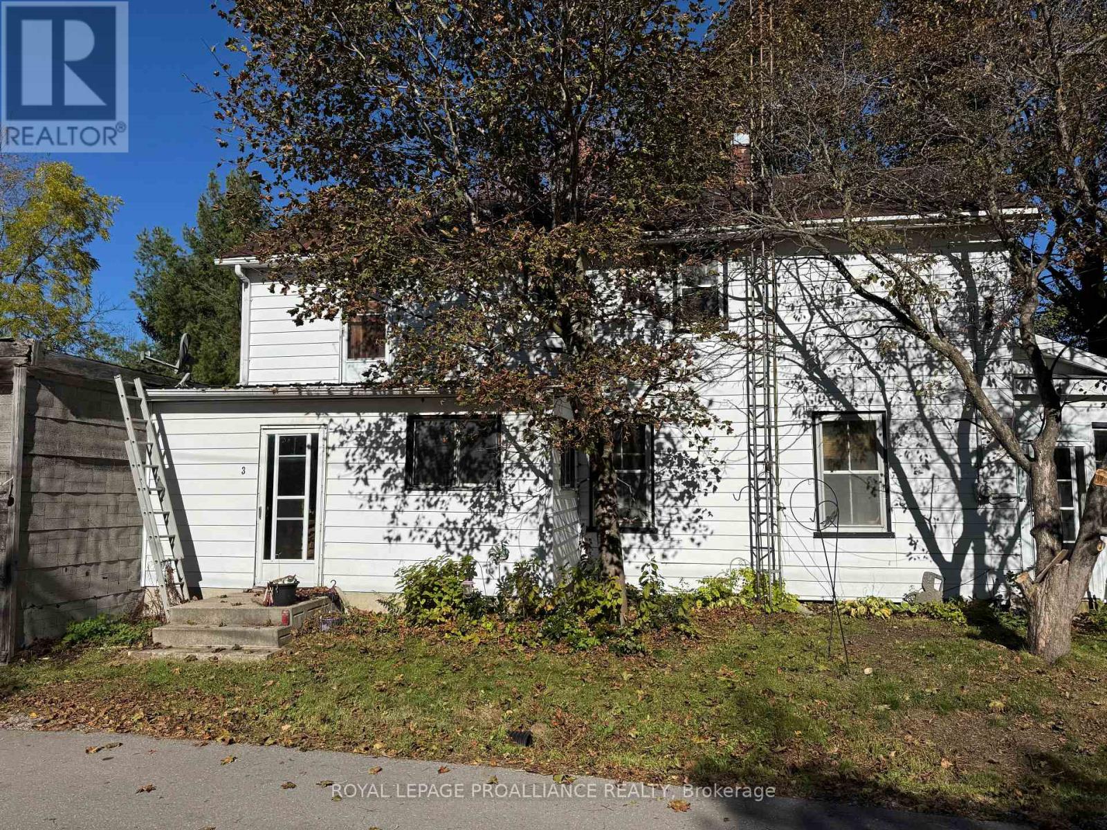 3 Gore St, Kawartha Lakes, ON L0A 1A0