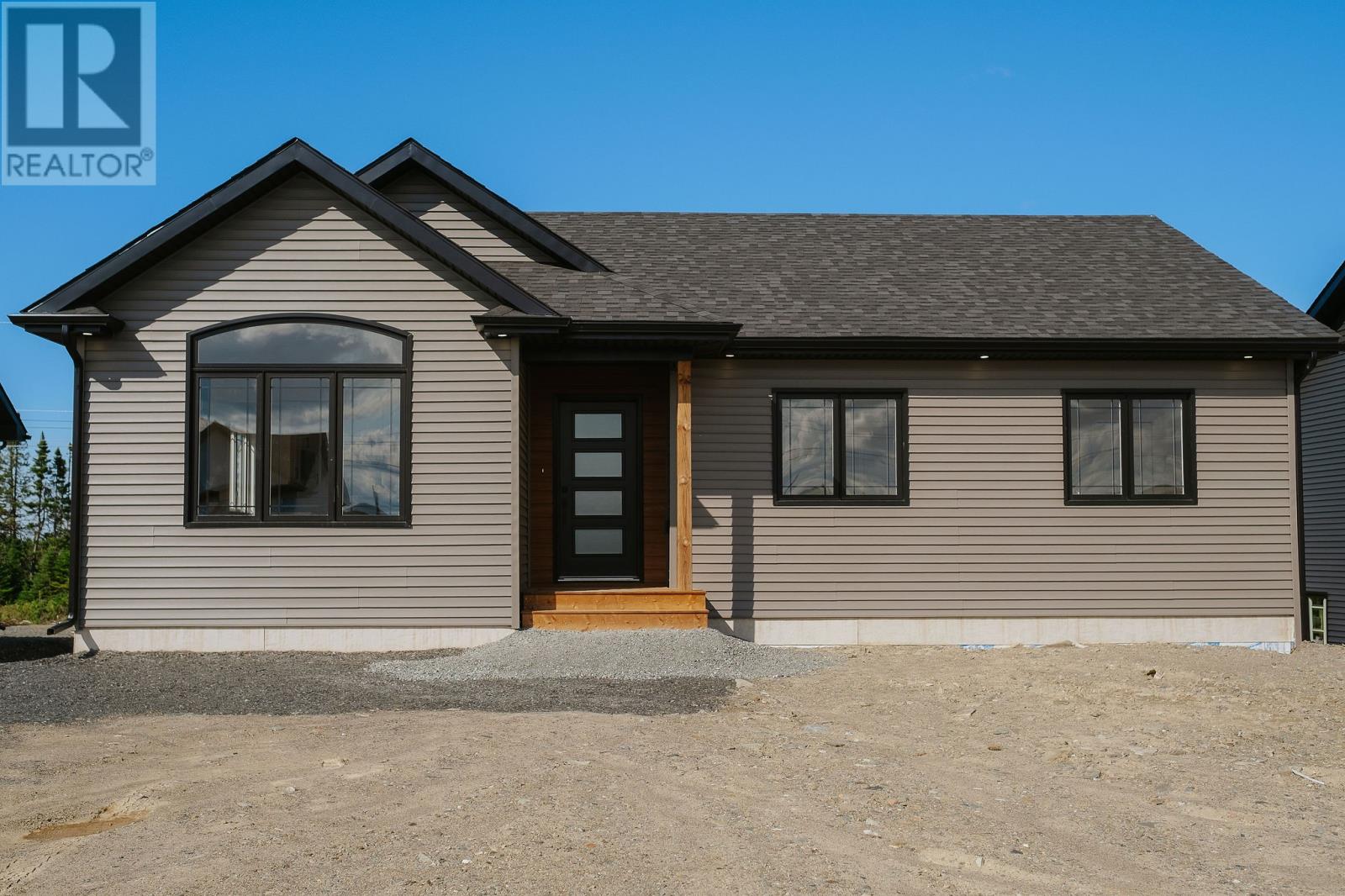 26 White St, Gander, NL A1V 1E2