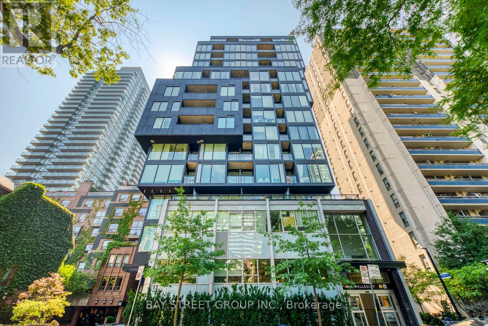 1601 17 Dundonald St, Toronto Church-yonge Corridor, ON M4Y 1K3