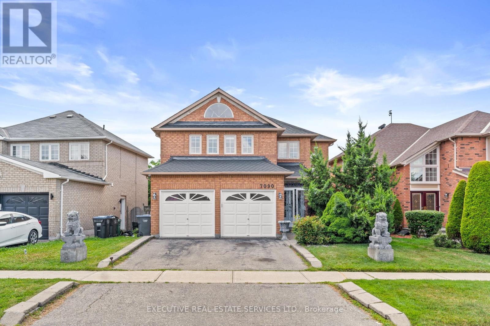 7090 Terragar Blvd, Mississauga, ON L5N 7N2