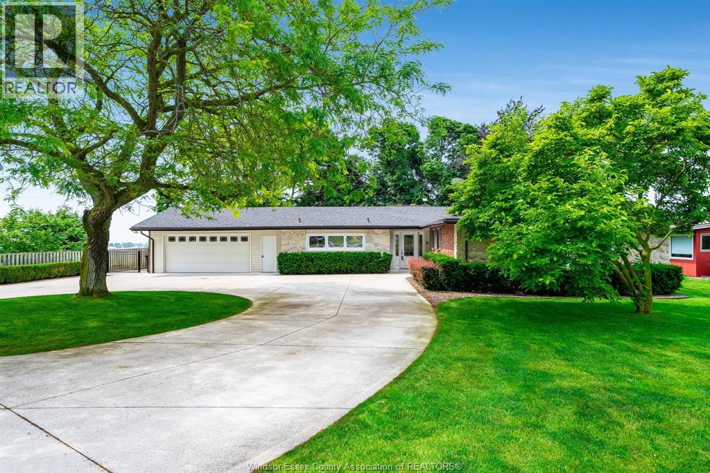 26 Crest View Dr, Leamington, ON N8H 4H8