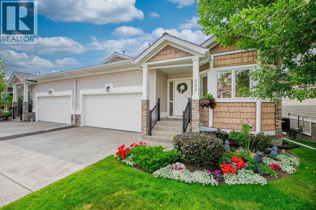 533 Rocky Vista Gdns NW, Calgary, AB T3G 0B7