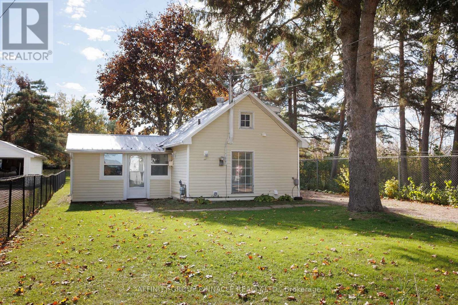 187 King St W, Brock Beaverton, ON L0K 1A0