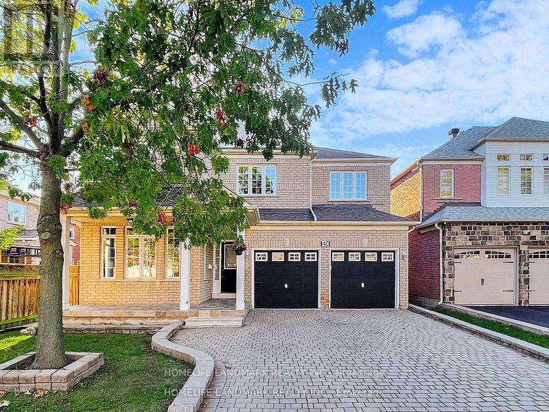 40 Belgrave Sq, Markham, ON L6C 2T6