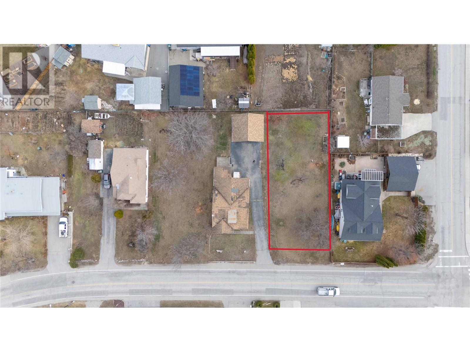 14207 Victoria Road North #3, Summerland, BC V0H 1Z4