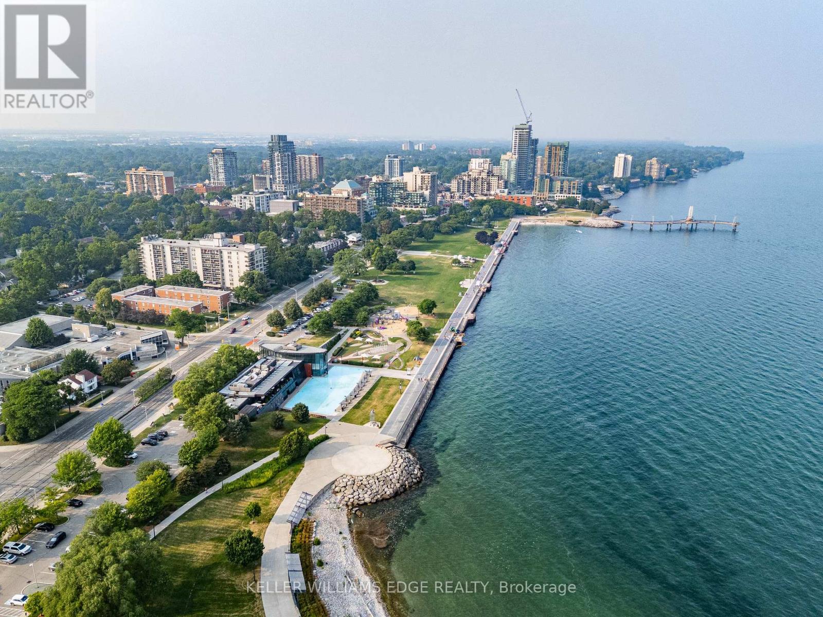 401 442 Maple Ave, Burlington Brant, ON L7S 2L7