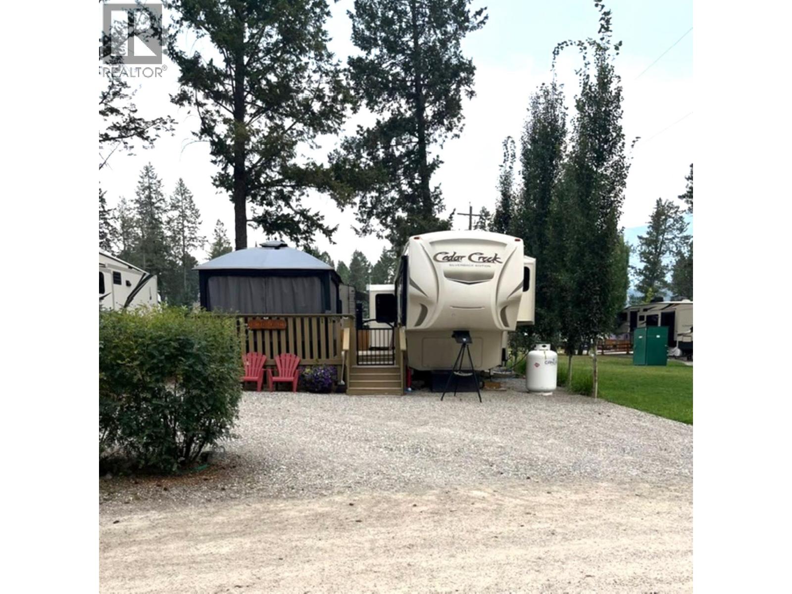 4868 Riverview Drive Unit 139, Edgewater, BC V0E 1E0