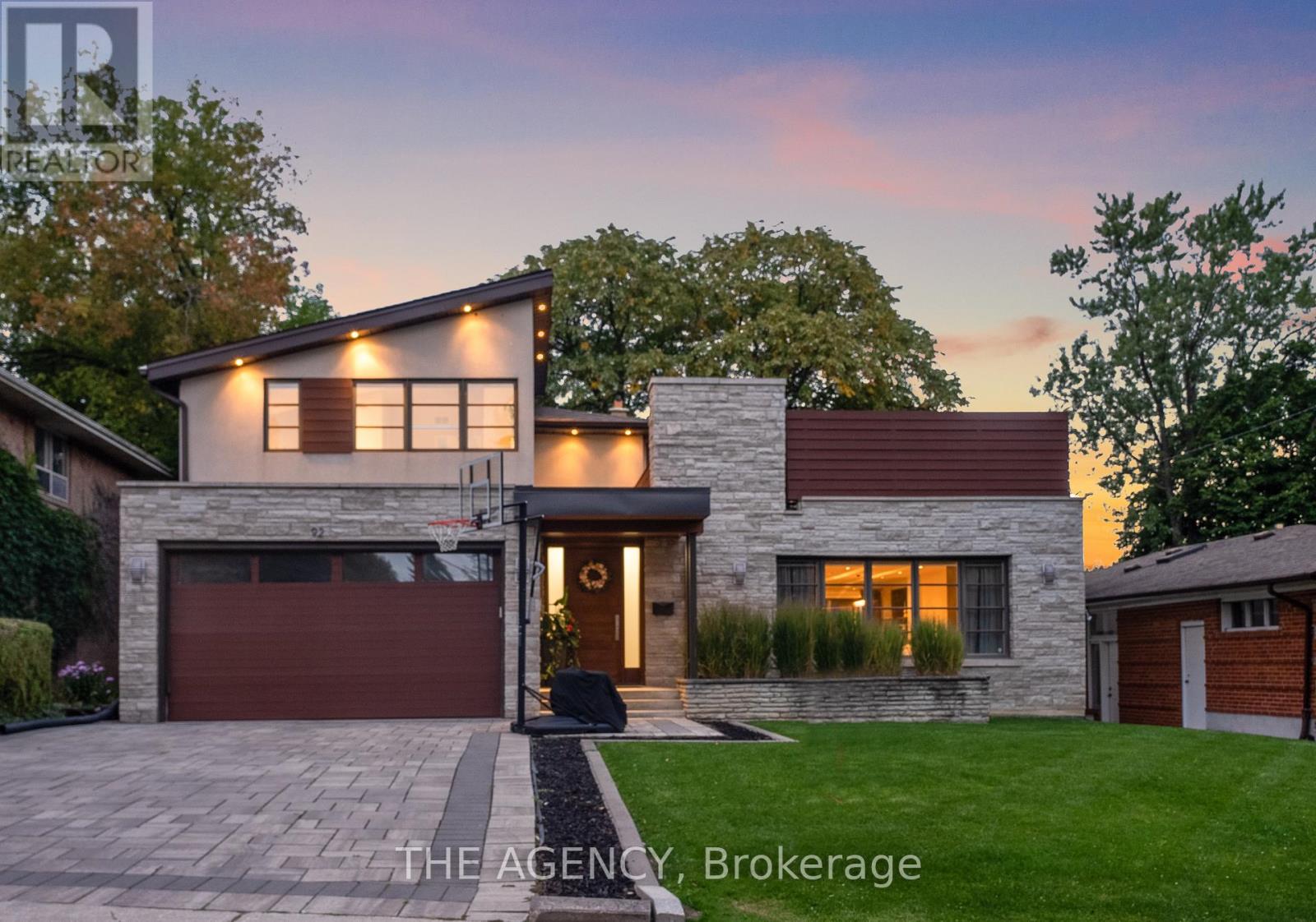 92 Citation Dr, Toronto, ON M2K 1T1