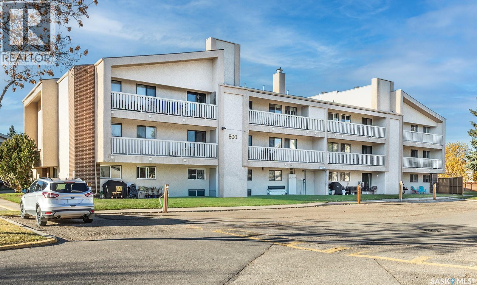 310 Stillwater Drive Unit 817, Saskatoon, SK S7H 4H7