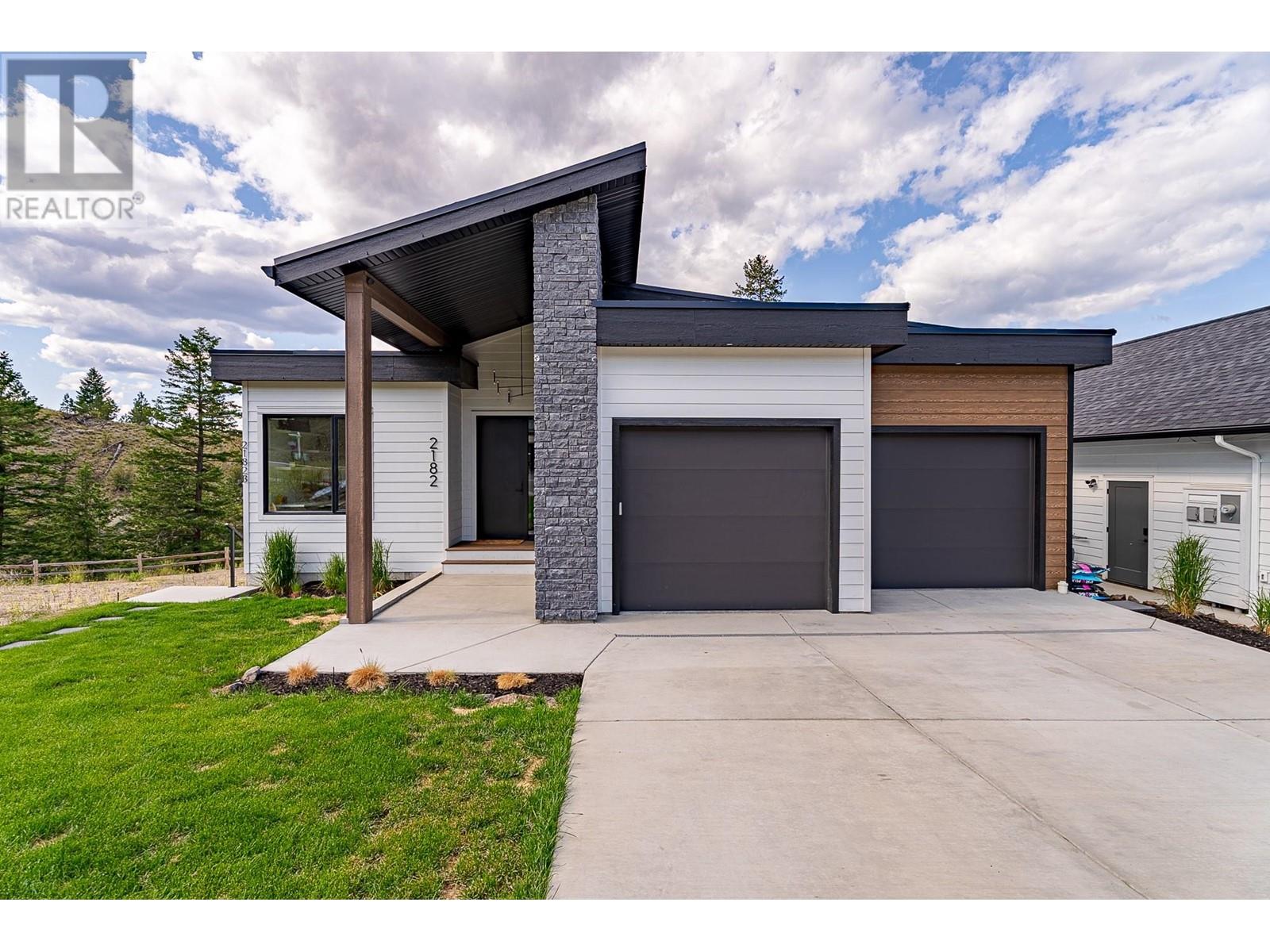 2182 Galore Cres, Kamloops, BC V2E 0E4