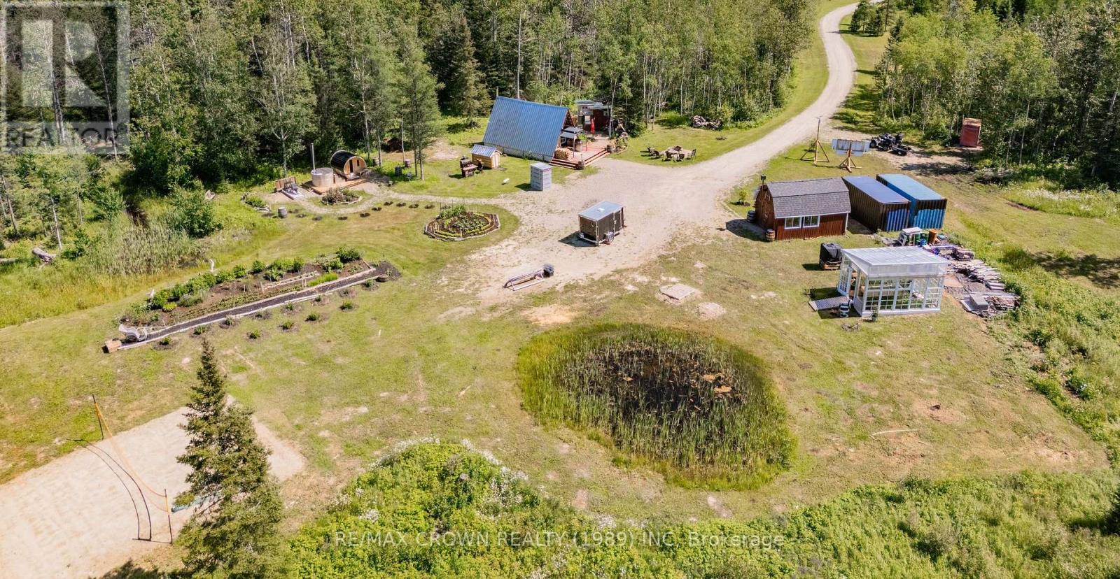 22 Parent Rd, Kapuskasing, ON P0L 1M0