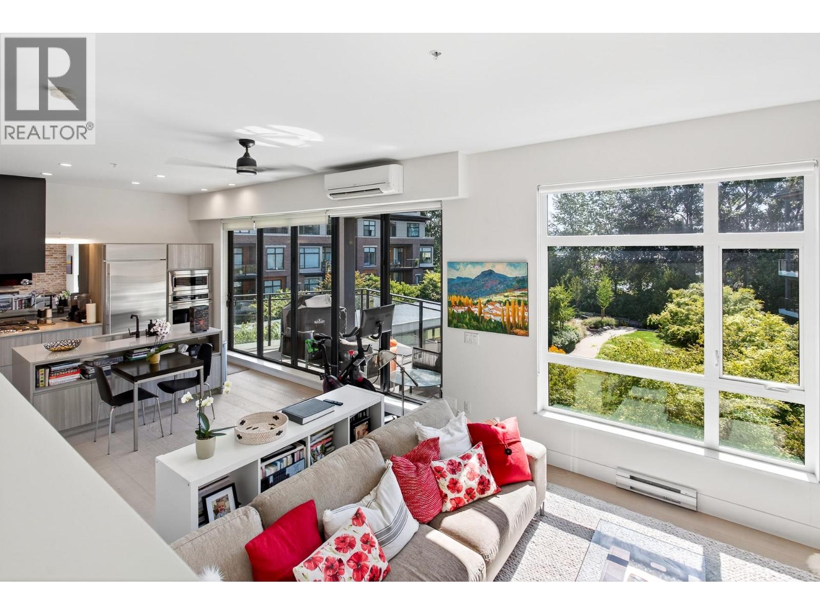 300 Salter Street Unit 307, New Westminster, BC V3M 0L9
