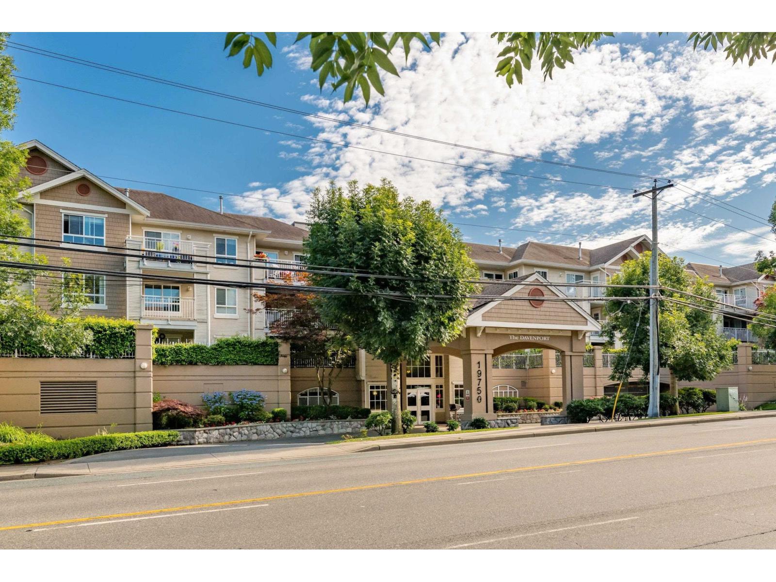 19750 64 Avenue Unit 213, Langley, BC V2Y 2T1