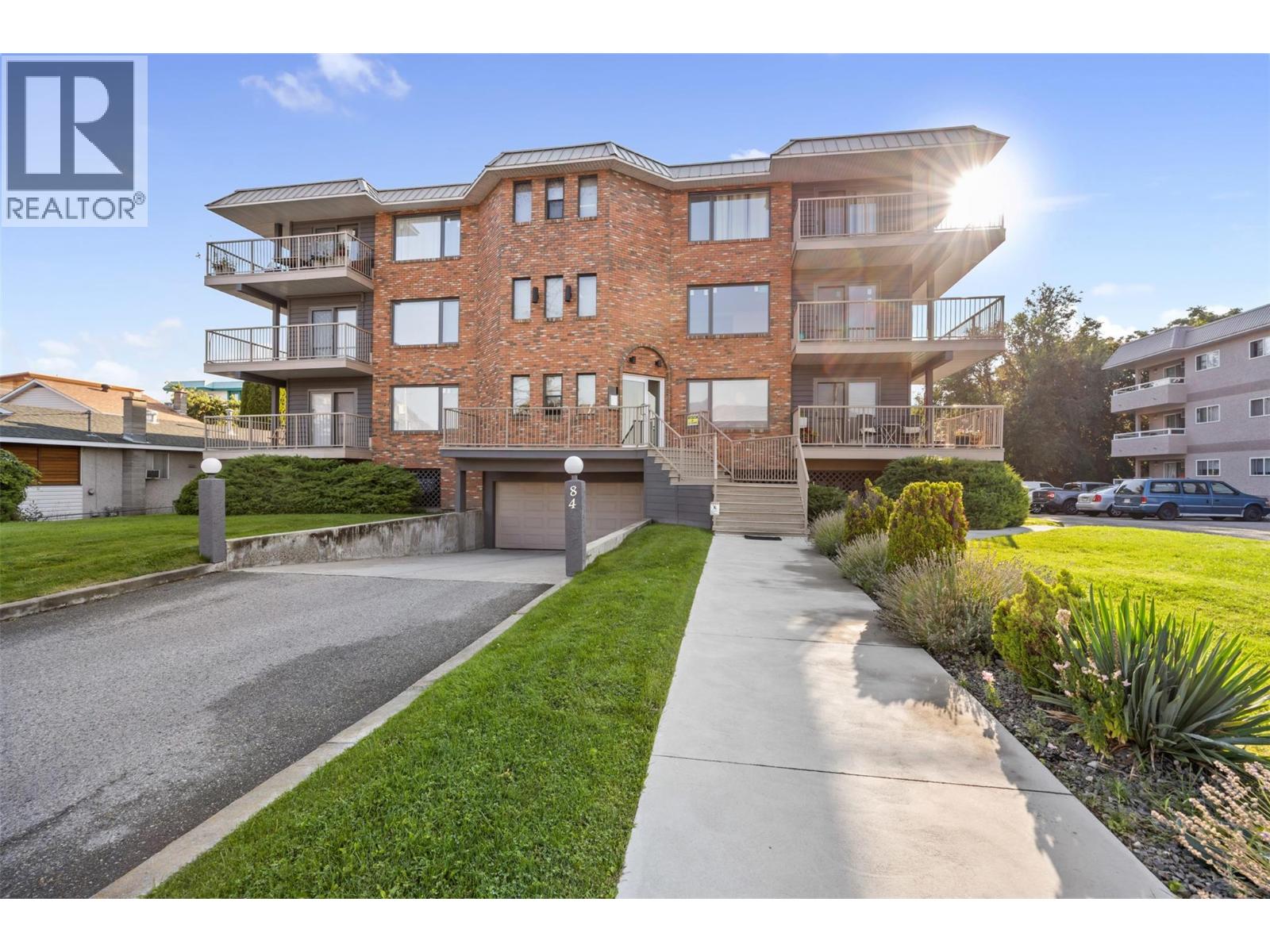 84 Van Horne Street Unit 204, Penticton, BC V2A 4J8