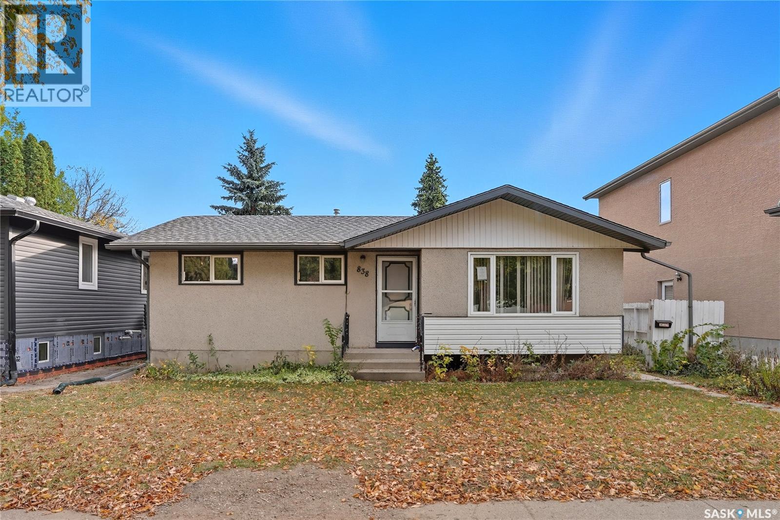 838 6 Street East, Saskatoon, SK S7H 1C7