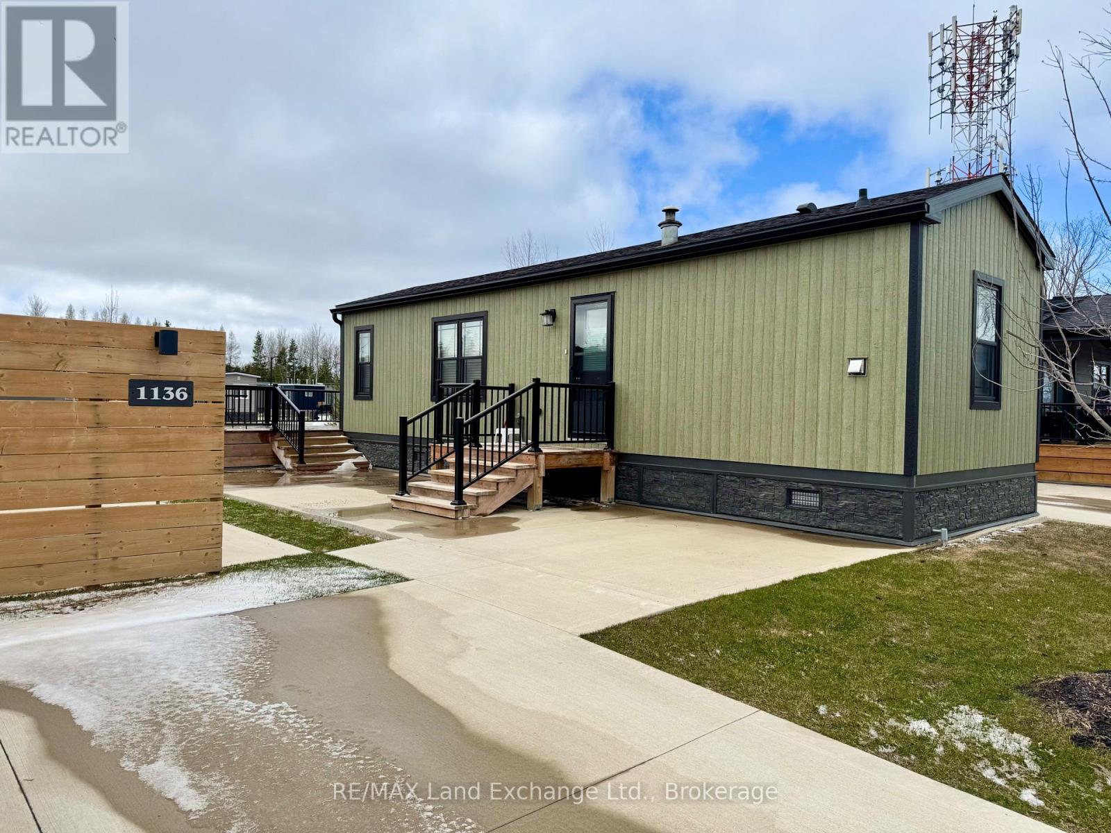 1136 Aspen Way, Saugeen Shores, ON N0H 2C5