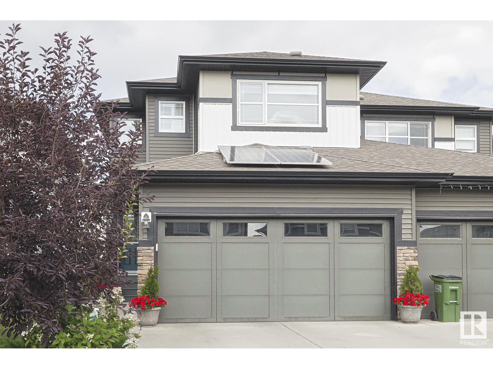 1371 Erker Cr NW, Edmonton, AB T6M 1J4