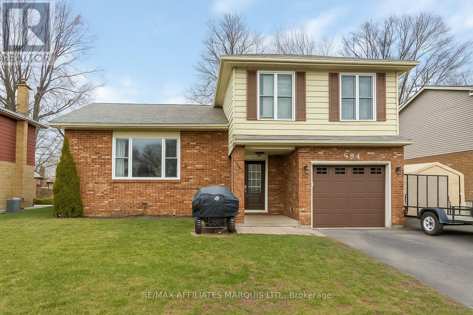 584 Kirkwood St, Cornwall, ON K6H 5Y8