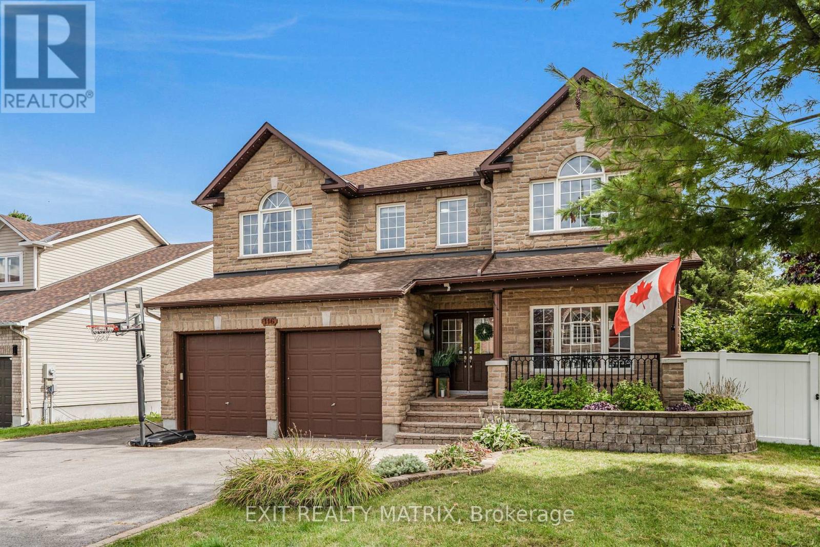 116 Lamadeleine Blvd, Russell, ON K0A 1W1
